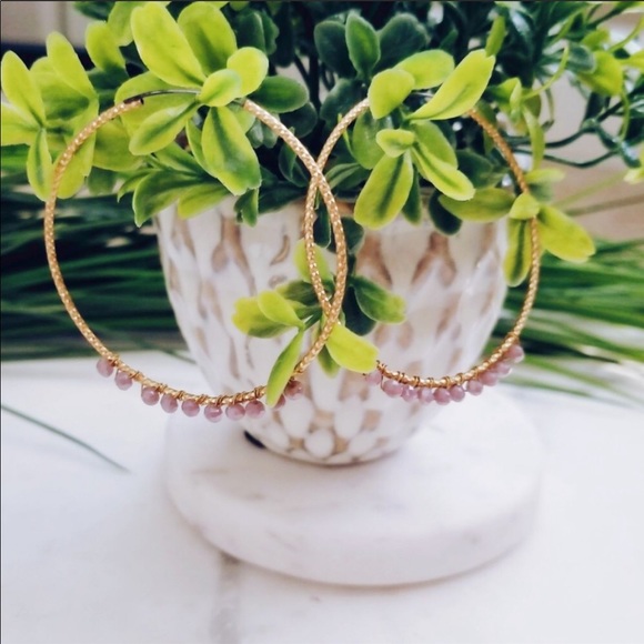 Beaded hoop earrings - Picture 3 of 3